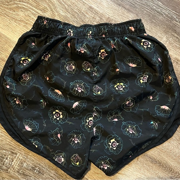 Nike Dri Fit Running shorts size XS - Picture 3 of 13